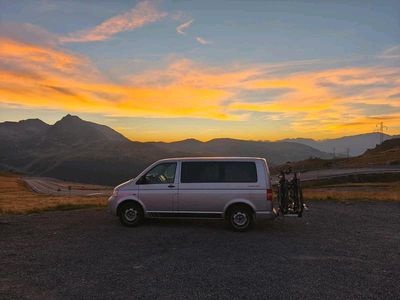 Second-hand VW T5 130 CP (95 kW) 2007 Argintiu Van