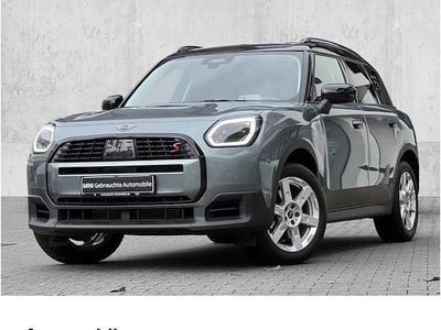 Grün Gebraucht 2024 Mini Countryman Classic SUV | 33.250 € (Superpreis)