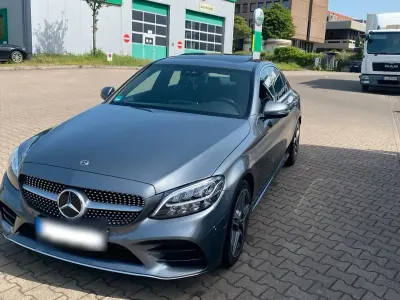 Gebraucht Mercedes C200 AMG 184 PS (135 kW) 2018 Grau Limousine