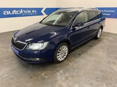 Gebraucht Skoda Superb Exclusive 140 PS (102 kW) 2014 Blau Kombi