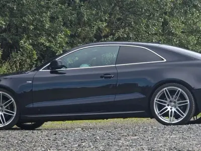 Używany Audi A5 S-Line 325 KM (239 kW) 2009 Czarny Coupe
