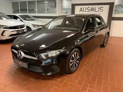 Brugt Mercedes A180 Style 116 HK (85 kW) 2023 Sort Sedan
