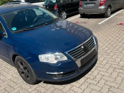 Gebraucht VW Passat 140 PS (102 kW) 2007 Blau Kombi