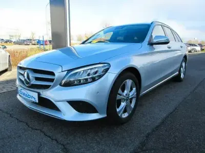 Usata Mercedes C220 Classic 194 CV (142 kW) 2020 Argento Berlina