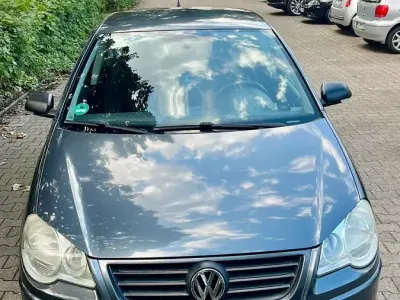 Gebraucht VW Polo 69 PS (50 kW) 2008 Grau Kleinwagen