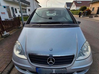 Usata Mercedes A150 2005 Argento Utilitaria