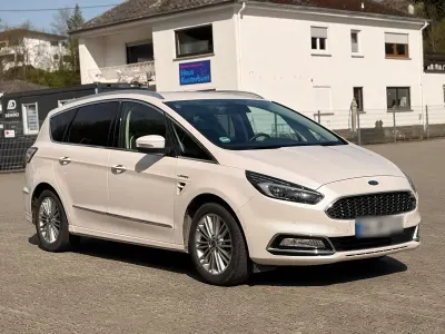 Gebraucht Ford S-MAX Vignale 160 PS (117 kW) 2018 Weiß Van / Kleinbus