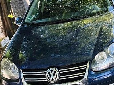 Second-hand VW Jetta 105 CP (77 kW) 2007 Albastru Berlinǎ