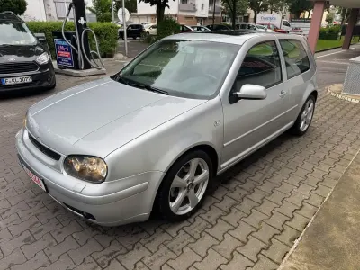 Gebraucht VW Golf IV Highline 110 PS (80 kW) 2002 Silber Limousine