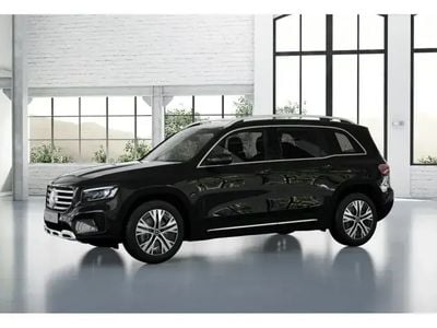 Mercedes GLB200