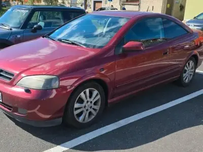 Second-hand Opel Astra 125 CP (91 kW) 2001 Roșu Coupe