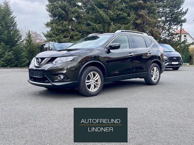Gebraucht Nissan X-Trail 131 PS (96 kW) 2015 Grün SUV