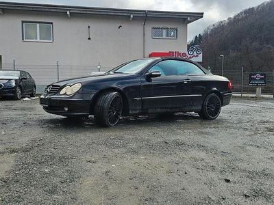 Gebraucht Mercedes CLK200 Avantgarde 163 PS (119 kW) 2004 Schwarz Cabrio