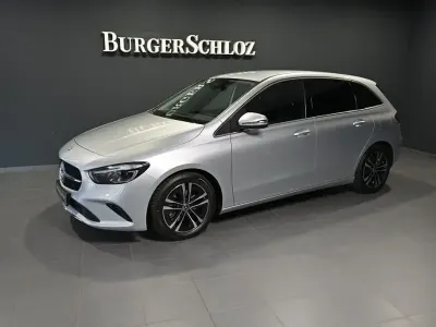 Gebraucht Mercedes B200 163 PS (119 kW) 2023 Iridiumsilber metallic Van / Kleinbus