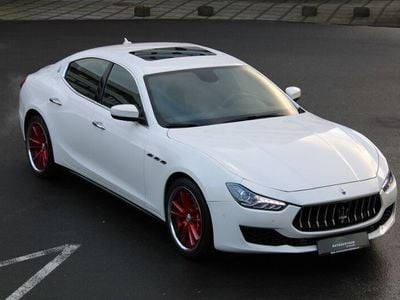 Gebraucht Maserati Ghibli 430 PS (316 kW) 2019 Weiss Coupé