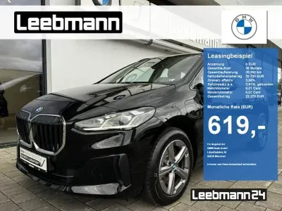 Używany BMW 230e Active Tourer 326 KM (239 kW) 2025 Czarny Minivan