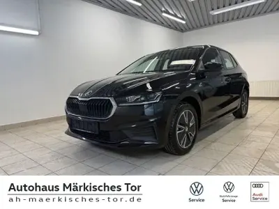 Gebraucht Skoda Fabia Tour 95 PS (69 kW) 2022 Schwarz Kleinwagen