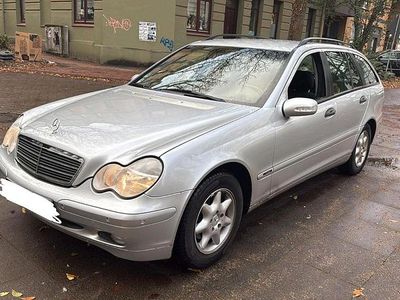 Mercedes C180