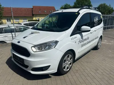 Gebraucht Ford Tourneo 97 PS (71 kW) 2014 Weiß Kombi