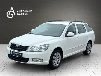 Gebraucht Skoda Octavia 140 PS (102 kW) 2013 Weiß Kombi