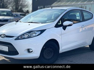 Gebraucht Ford Fiesta Trend 60 PS (44 kW) 2011 Weiß Kleinwagen