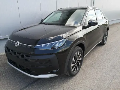 Neu VW T-Roc Life 150 PS (110 kW) 2026 Grenadillschwarz metallic SUV