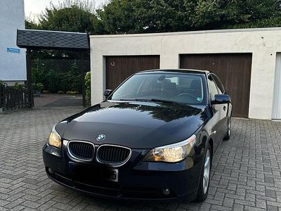 BMW 525