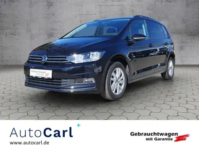 Gebraucht VW Touran Comfortline 150 PS (110 kW) 2022 Deep black perleffekt Van / Kleinbus