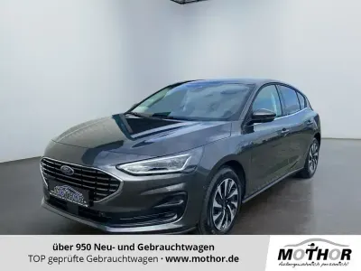 Neu Ford Focus Titanium X 155 PS (114 kW) 2026 Grau Limousine
