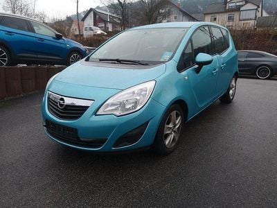 Blau Gebraucht 2011 Opel Meriva Edition Van / Kleinbus | 2.390 € (Guter Preis)