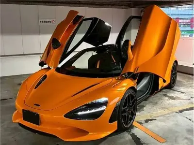 Gebraucht McLaren 750S 751 PS (552 kW) 2024 Orange Coupé