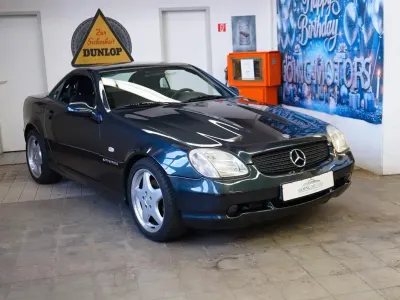 Gebraucht Mercedes SLK230 AMG 193 PS (141 kW) 1997 Schwarz Cabrio