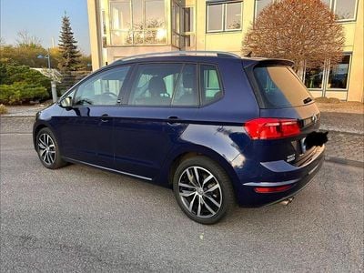 Second-hand VW Golf Sportsvan Sound 125 CP (91 kW) 2017 Albastru Monovolum