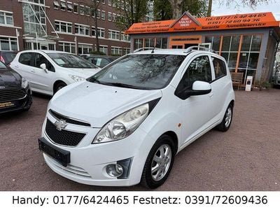 Gebraucht Chevrolet Spark LT 82 PS (60 kW) 2011 Weiß Kleinwagen