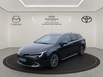 Gebraucht Toyota Corolla Team 140 PS (102 kW) 2024 Schwarz Kombi