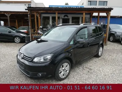 Gebraucht VW Touran Life 140 PS (102 kW) 2013 Schwarz Van / Kleinbus