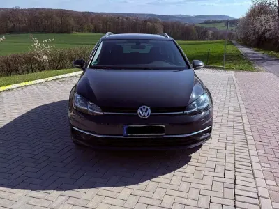 Gebraucht VW Golf VII Sound 150 PS (110 kW) 2017 Grau Kombi