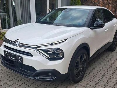 Używany Citroën C4 Feel 131 KM (96 kW) 2022 Biały Sedan/Limuzyna