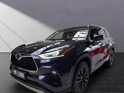 Gebraucht Toyota Highlander Luxury 248 PS (182 kW) 2024 Blau SUV