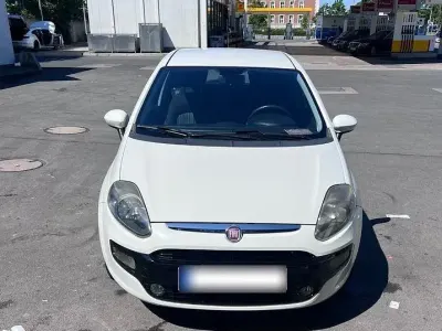 Gebraucht Fiat Punto Evo 77 PS (56 kW) 2011 Weiß Kleinwagen