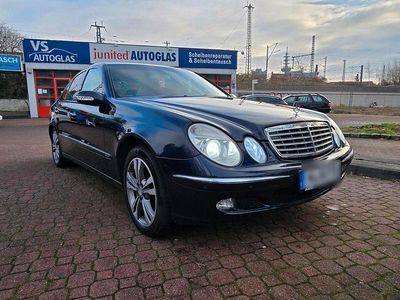 Blau Gebraucht 2004 Mercedes E280 Limousine | 5.300 € (Teuer)