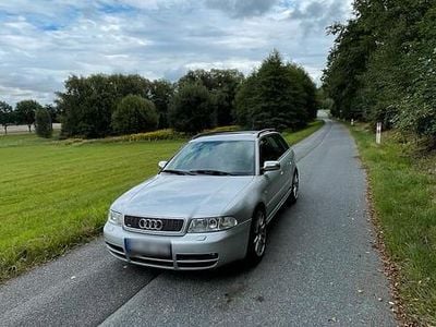 Gebraucht Audi S4 Sport 265 PS (194 kW) 2001 Silber Kombi