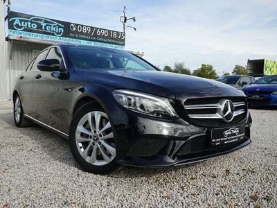 Gebraucht Mercedes C300 Avantgarde 258 PS (189 kW) 2019 Obsidianschwarz  metalliclack Limousine
