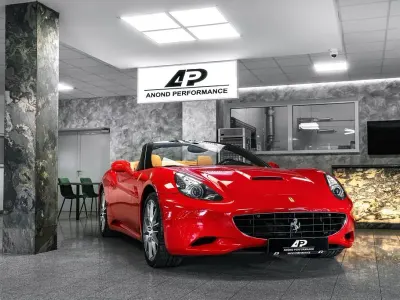 Gebraucht Ferrari California 460 PS (338 kW) 2010 Rot Cabrio