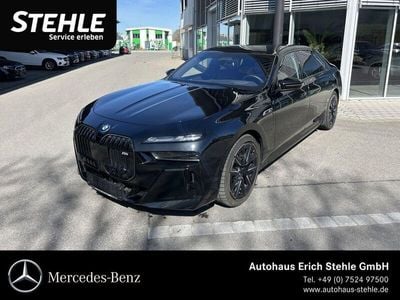 BMW M760e