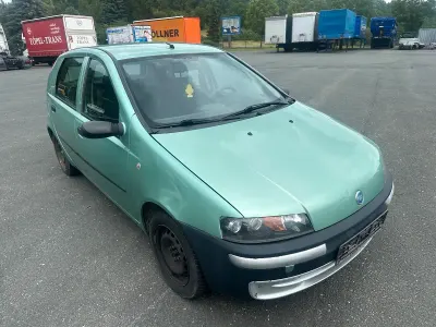 Gebraucht Fiat Punto 60 PS (44 kW) 2002 Grün Kleinwagen