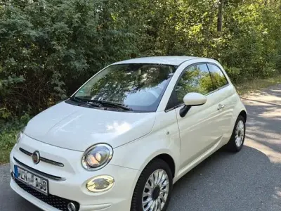 Gebraucht Fiat 500 Lounge 69 PS (50 kW) 2020 Weiß Kleinwagen