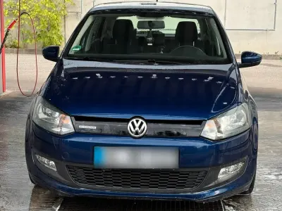 Gebraucht VW Polo 75 PS (55 kW) 2011 Blau Kleinwagen