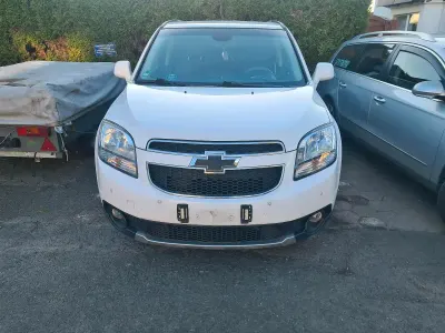 Second-hand Chevrolet Orlando 163 CP (119 kW) 2012 Alb Monovolum