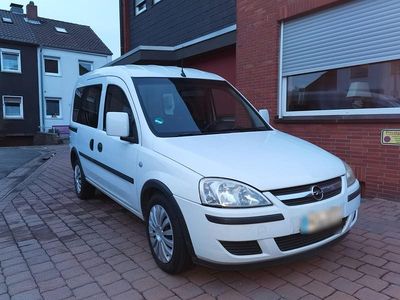 Gebraucht Opel Combo 104 PS (76 kW) 2007 Weiß Van / Kleinbus